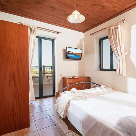 Neriides Villa *